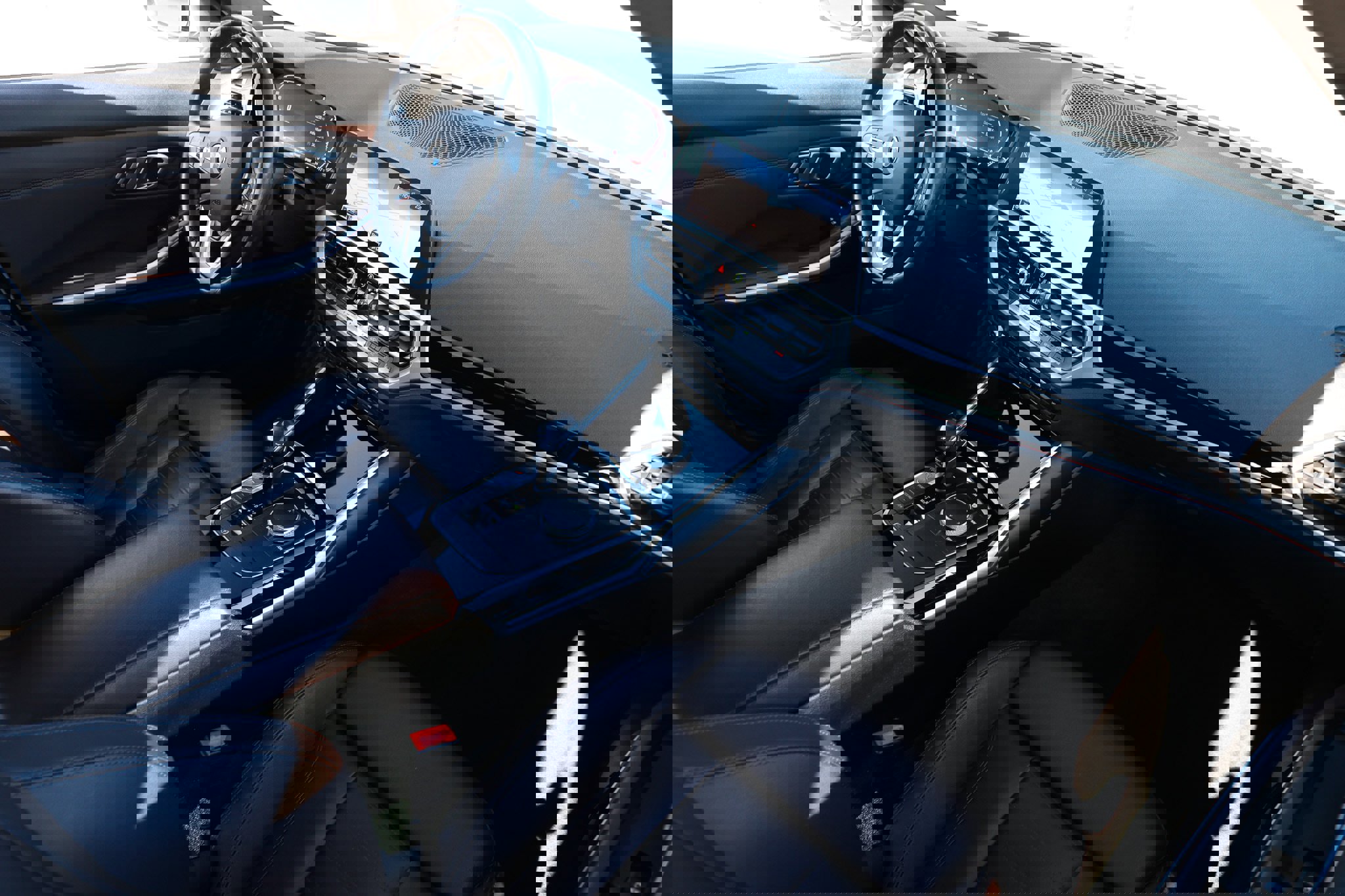 Used 2019 BMW 330i Sedan w/ Premium Package image 21