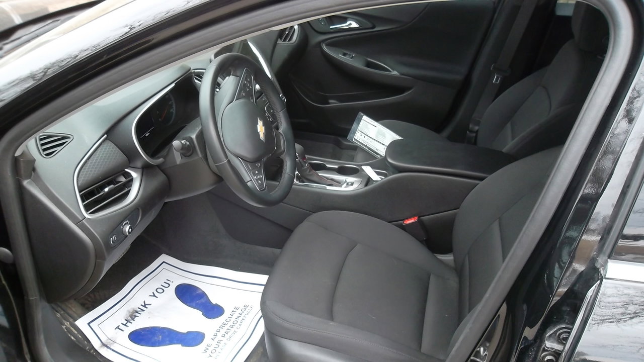 Used 2025 Chevrolet Malibu RS image 7