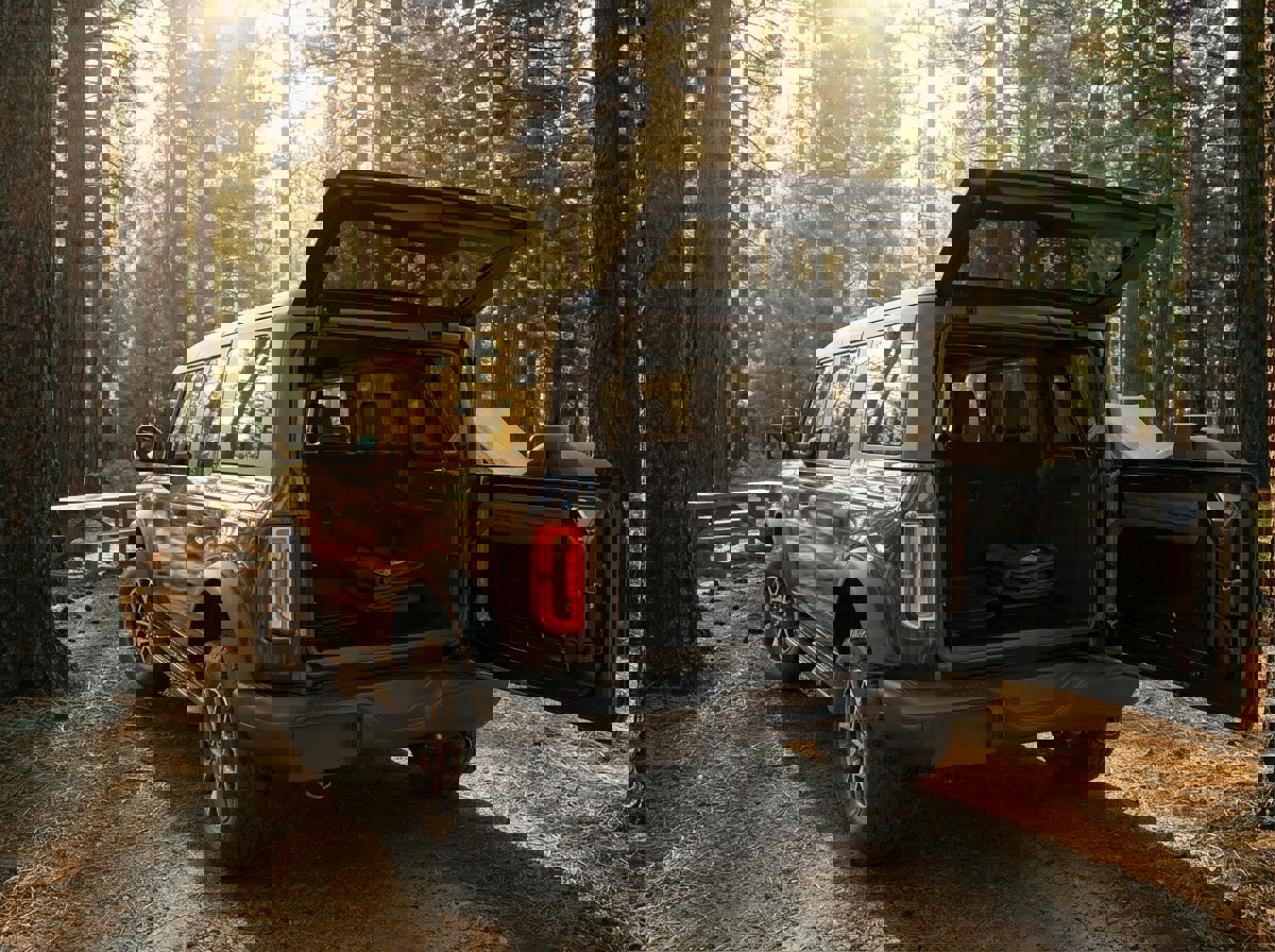 Used 2024 Ford Bronco Badlands image 6