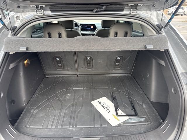 Used 2025 Chevrolet Trax ACTIV w/ Sunroof Package image 10