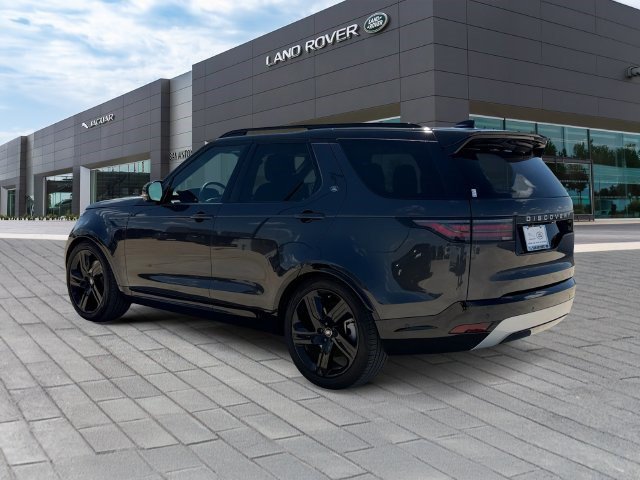 Certified 2026 Land Rover Discovery Limited Edition AWD/4WD image 3