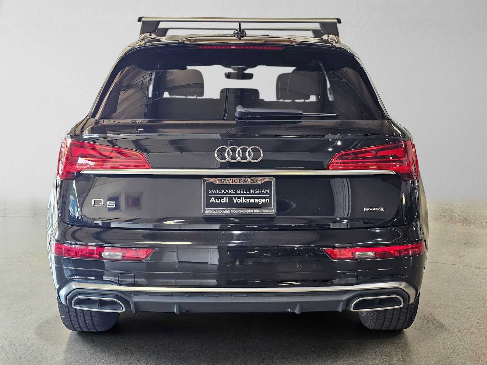 Used 2023 Audi Q5 2.0T Premium Plus w/ Premium Plus Package AWD/4WD image 4
