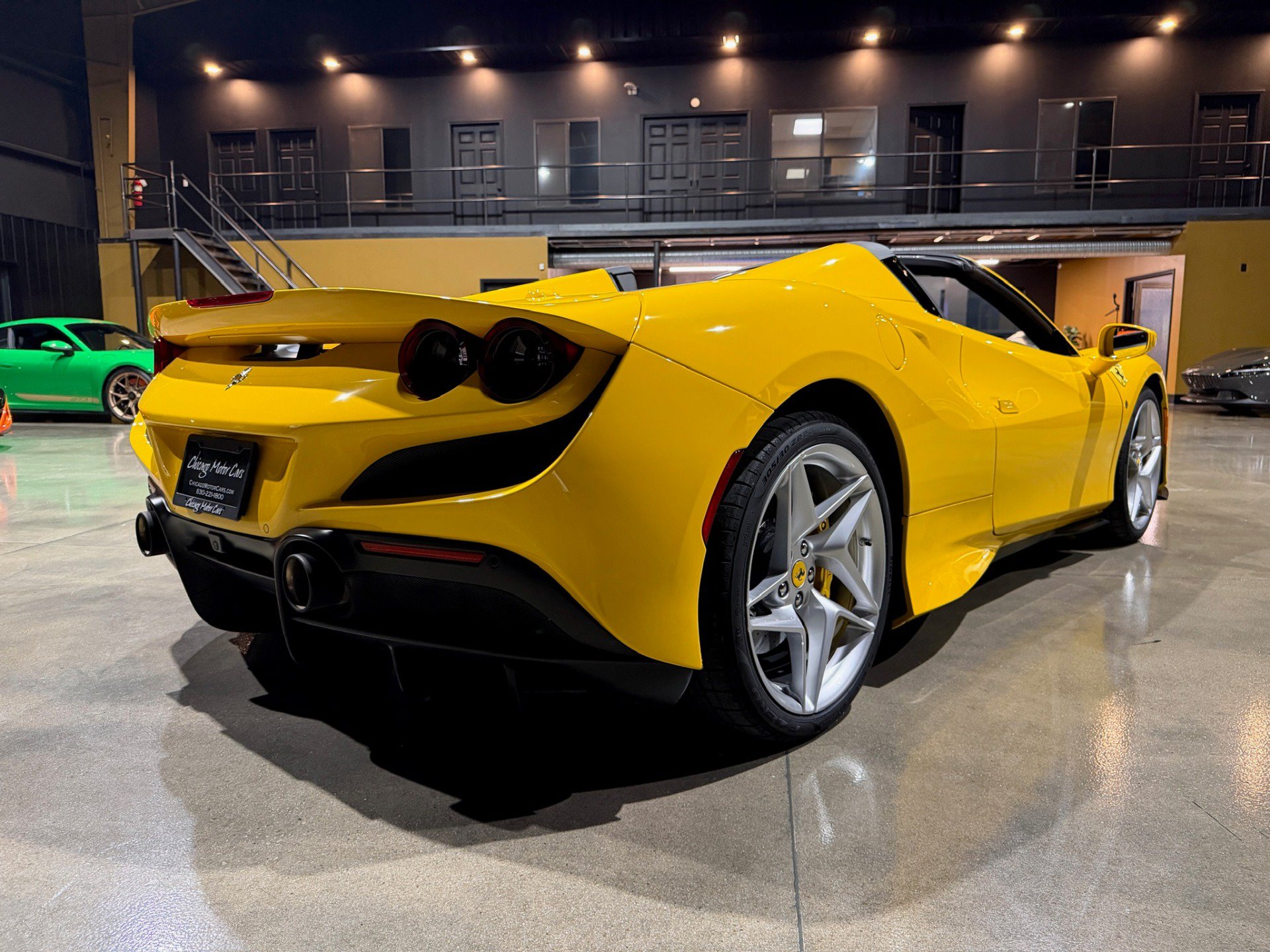 Used 2023 Ferrari F8 Tributo RWD image 20