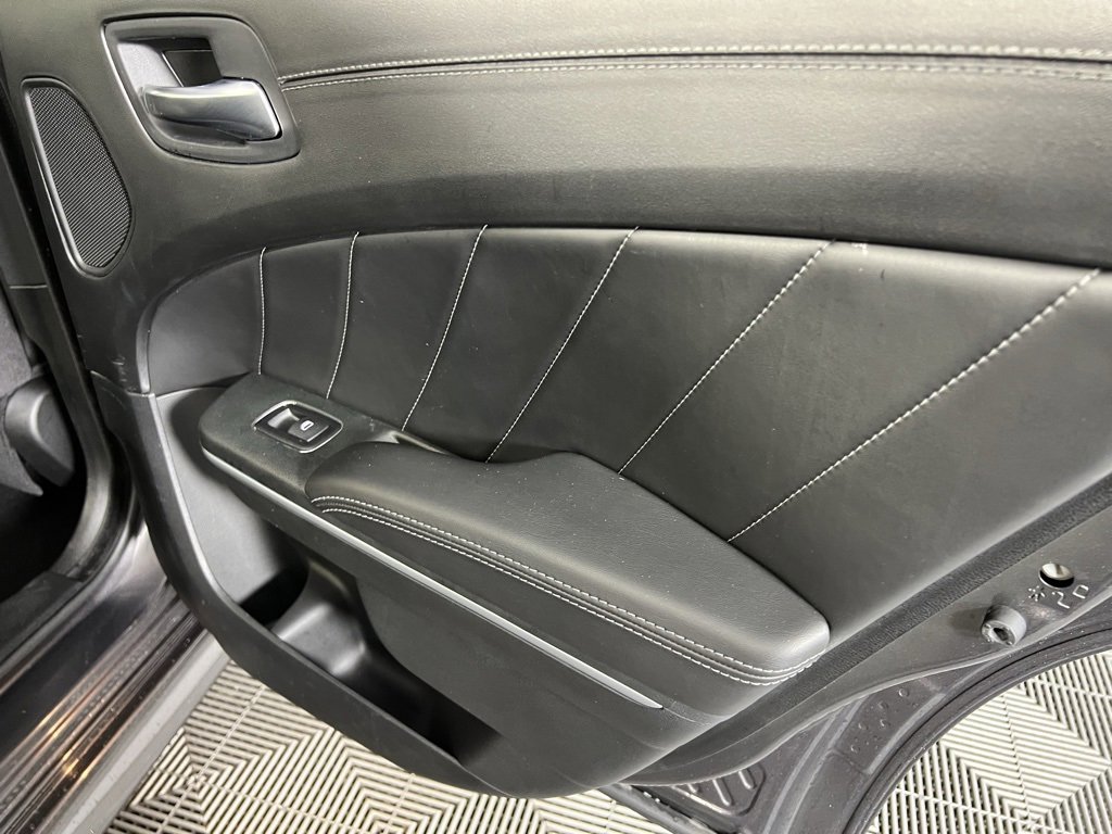 Certified 2022 Dodge Charger Scat Pack w/ Plus Group image 30