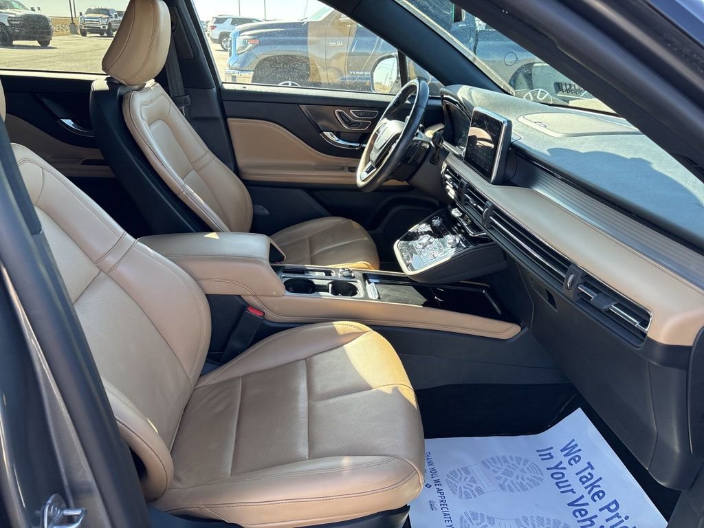 Used 2021 Lincoln Corsair Reserve image 18