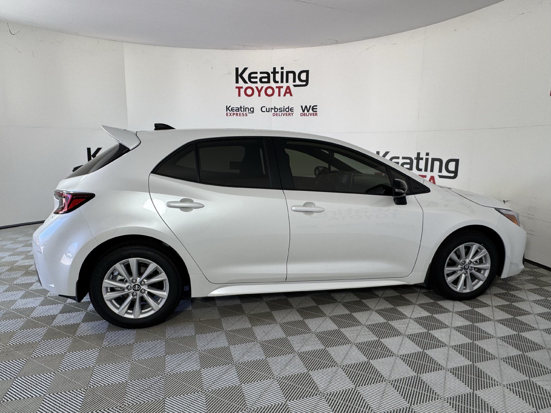 New 2027 Toyota Corolla SE FWD image 4