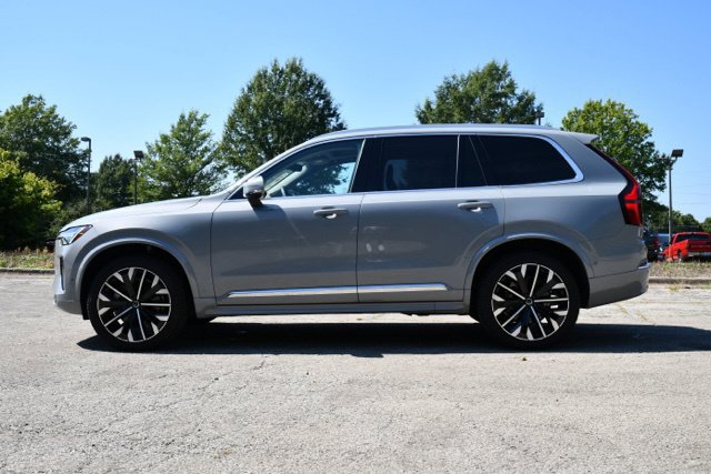 New 2026 Volvo XC90 B6 Plus w/ Protection Package Premier AWD/4WD image 4