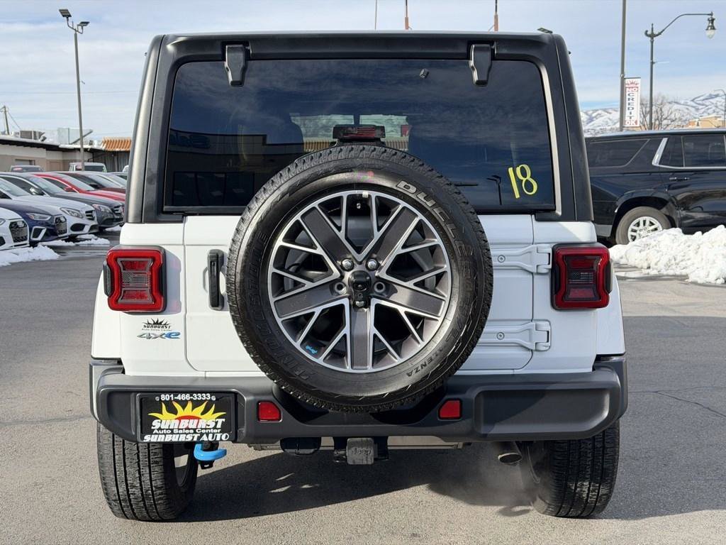 Used 2023 Jeep Wrangler Sahara w/ Cold Weather Group image 6