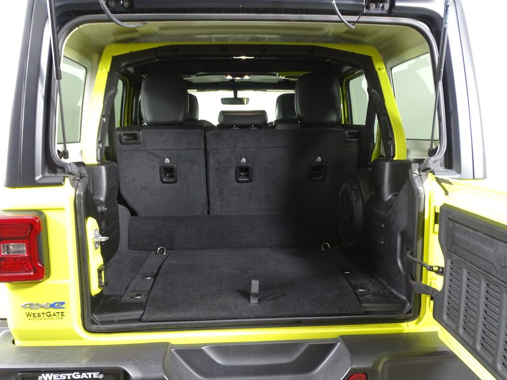 Used 2023 Jeep Wrangler Unlimited Sahara w/ Cold Weather Group image 14