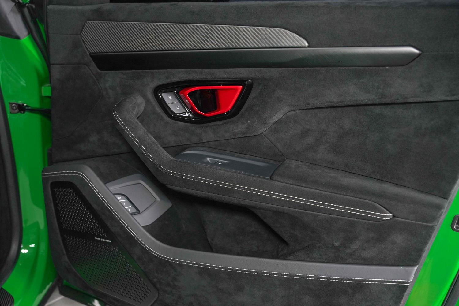 Used 2023 Lamborghini Urus Performante image 40