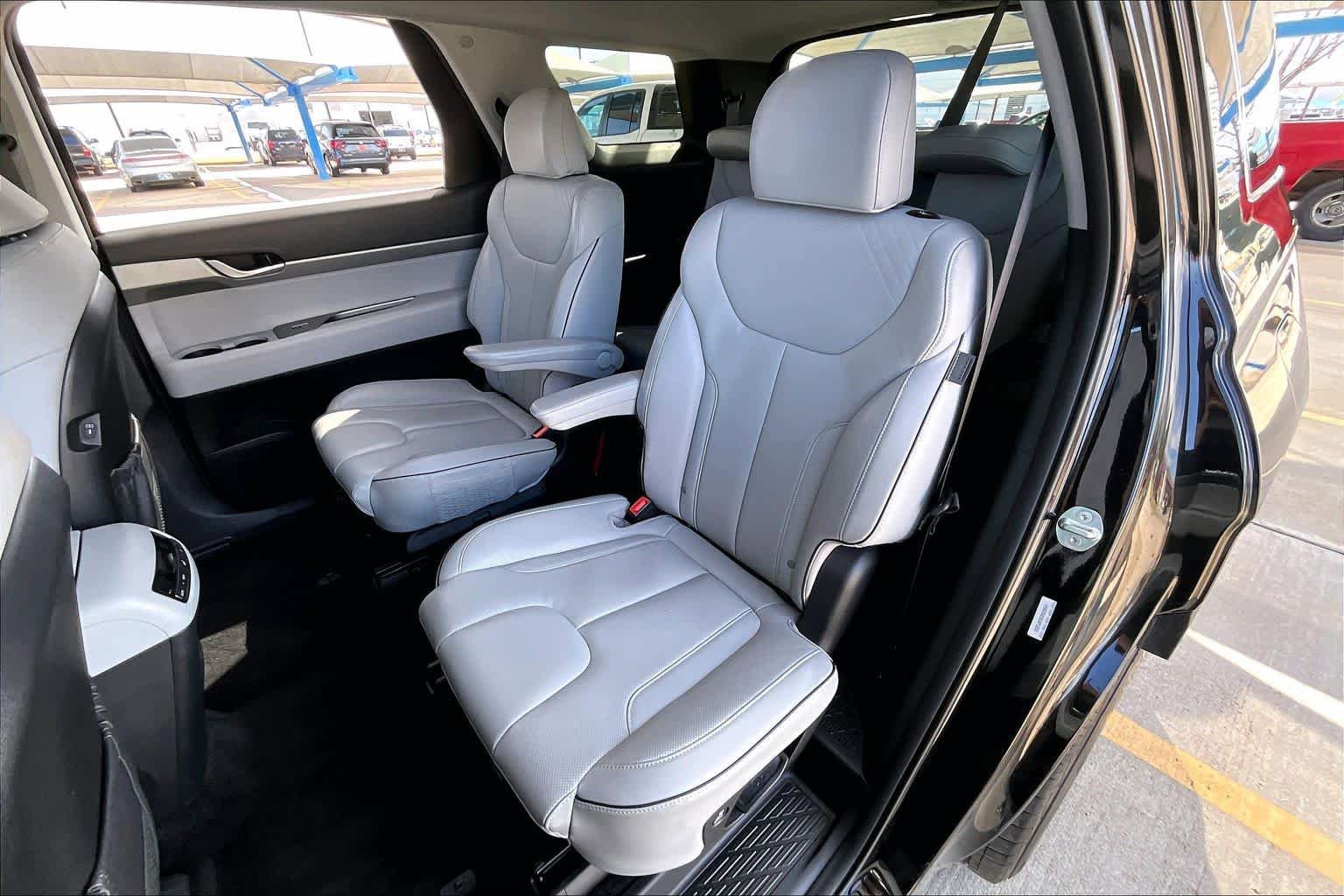 Used 2025 Hyundai Palisade SEL image 21
