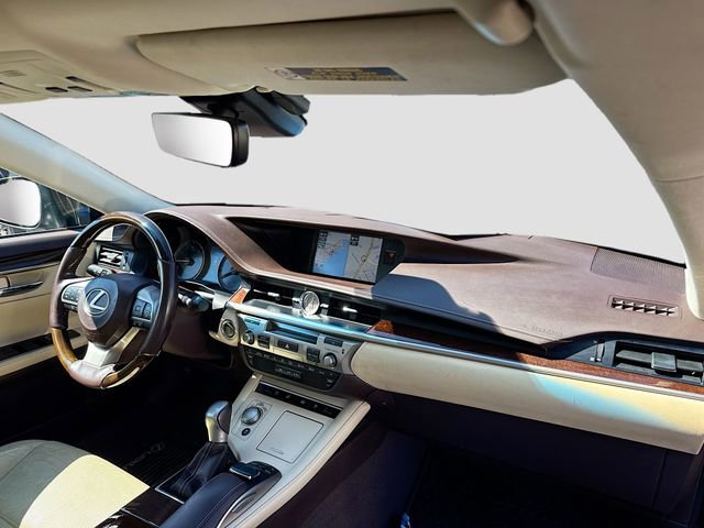 Used 2017 Lexus ES 350 image 32