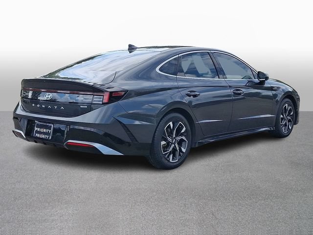 Used 2024 Hyundai Sonata SEL AWD/4WD image 4