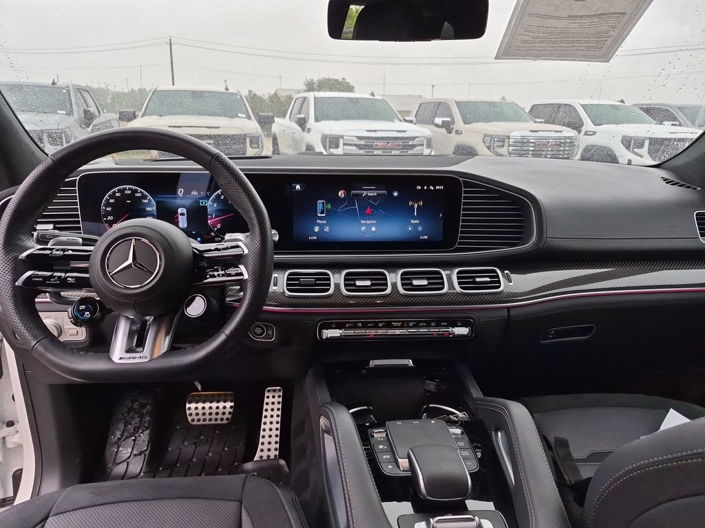 Used 2024 Mercedes-Benz GLS 63 AMG 4MATIC image 32