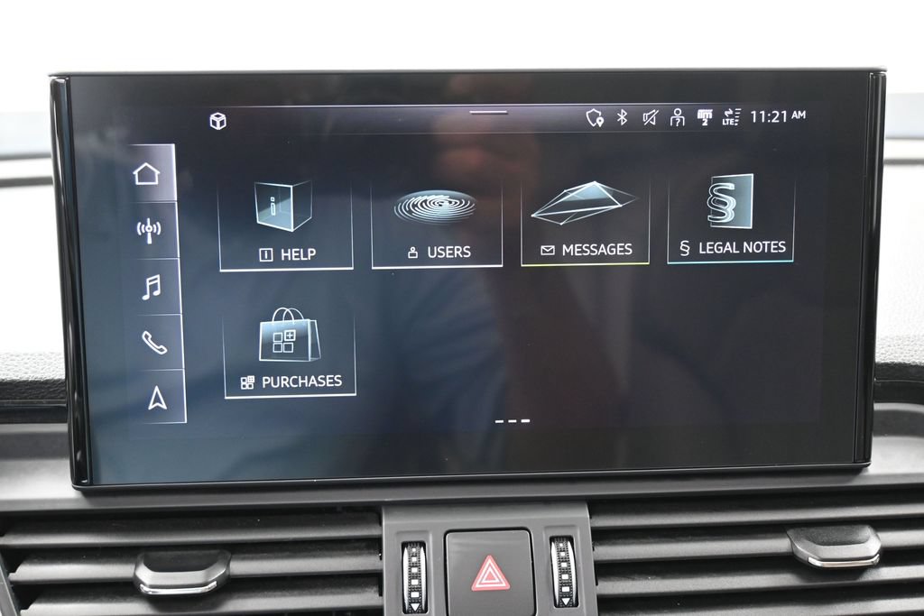 Used 2022 Audi Q5 e Premium w/ Convenience Package AWD/4WD image 29