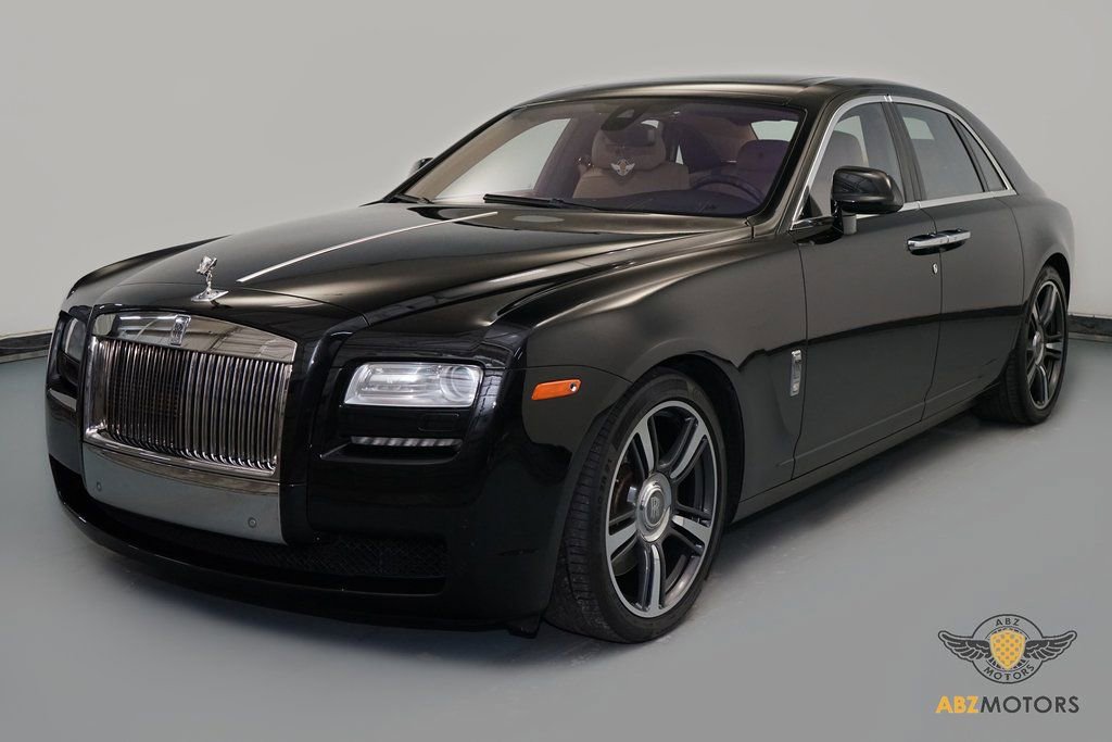 Used 2013 Rolls-Royce Ghost image 3