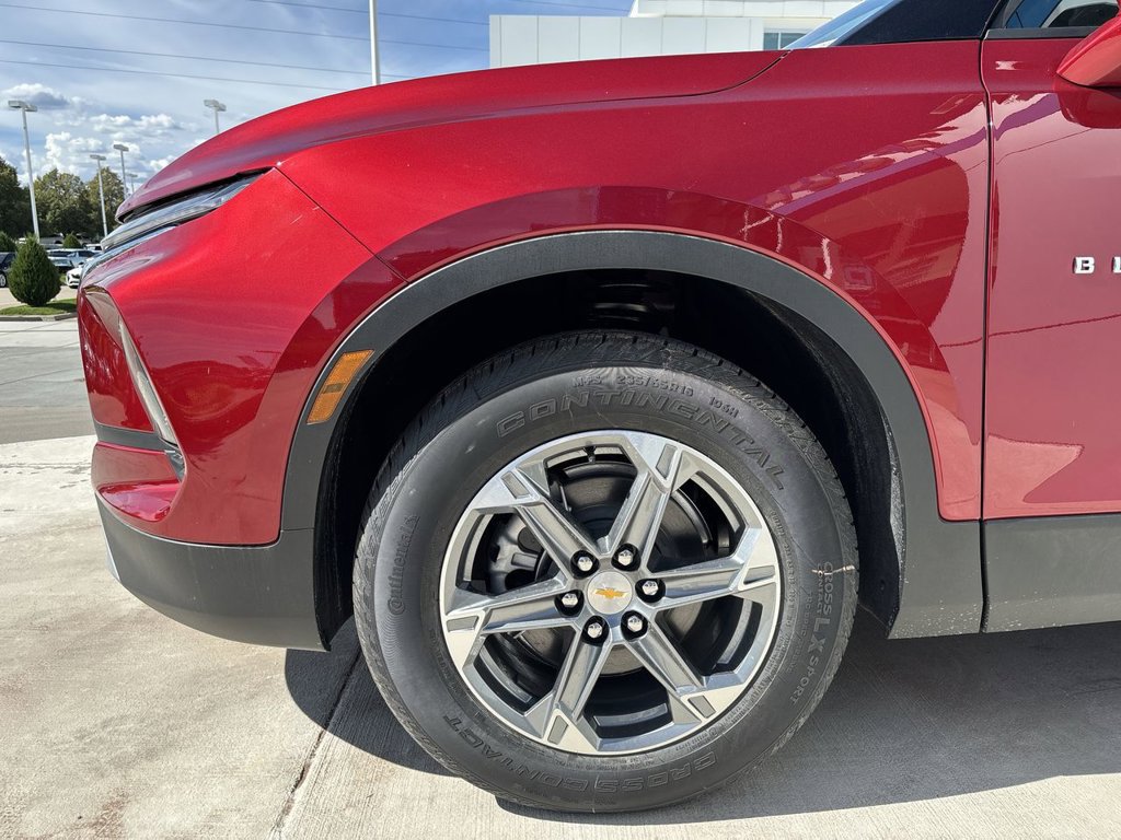 New 2026 Chevrolet Blazer LT w/ Convenience Package AWD/4WD image 33