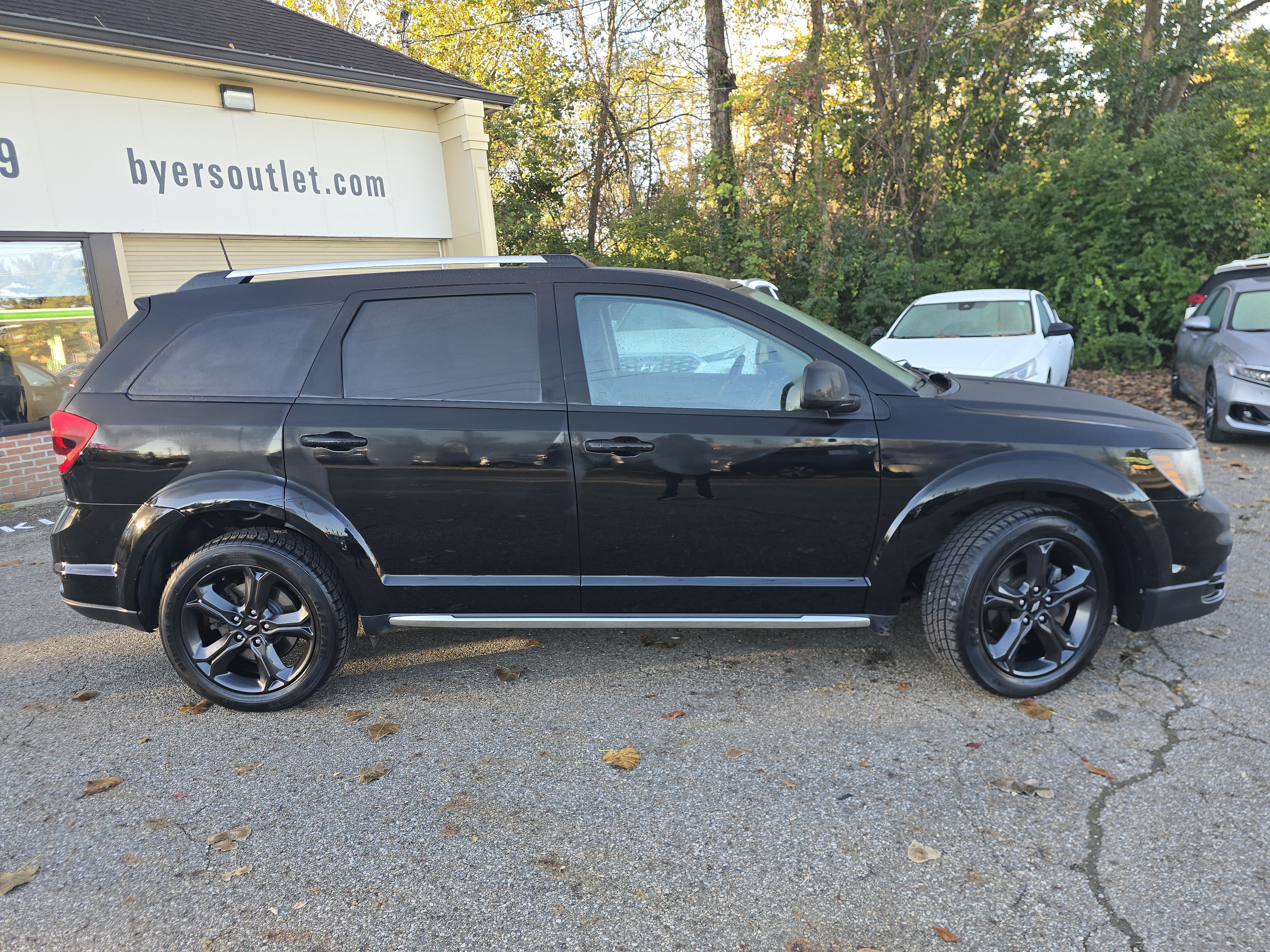 Used 2020 Dodge Journey Crossroad w/ Popular Equipment Group FWD image 8