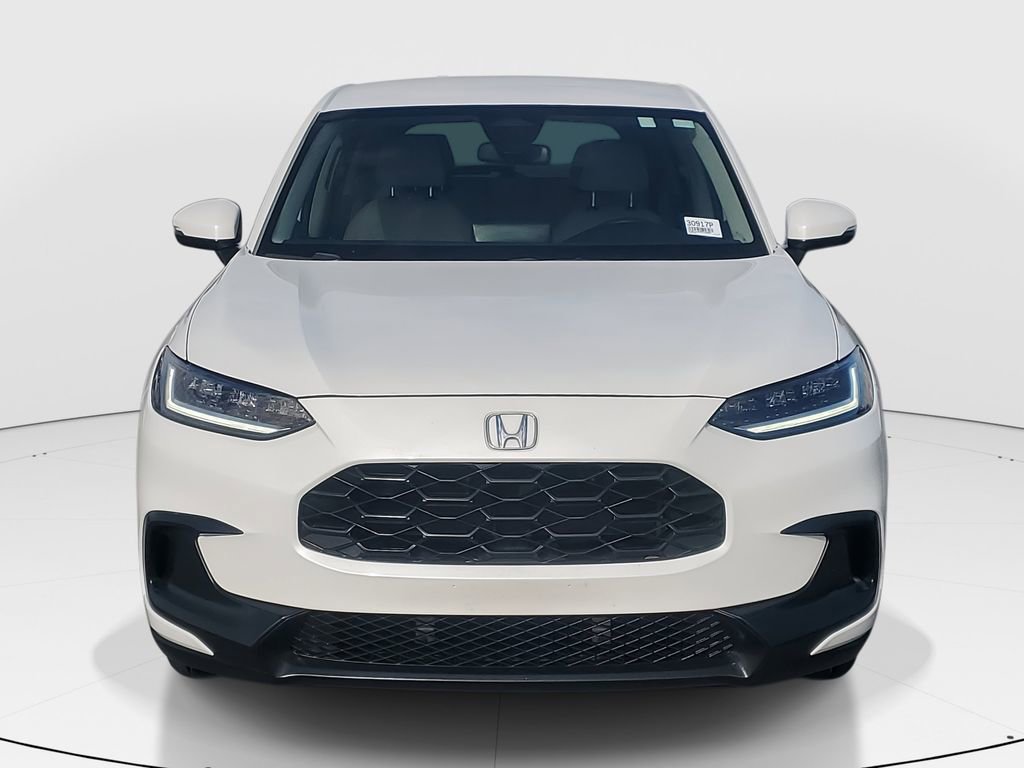 Used 2023 Honda HR-V LX image 2