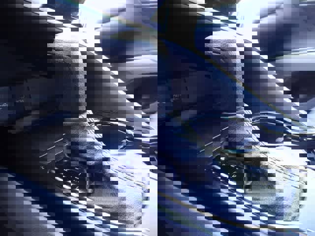 Used 2020 Toyota Camry LE w/ Convenience Package image 29