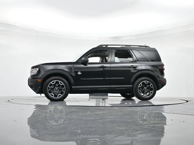 Certified 2025 Ford Bronco Sport Outer Banks w/ Outer Banks Tech Package+ AWD/4WD image 37