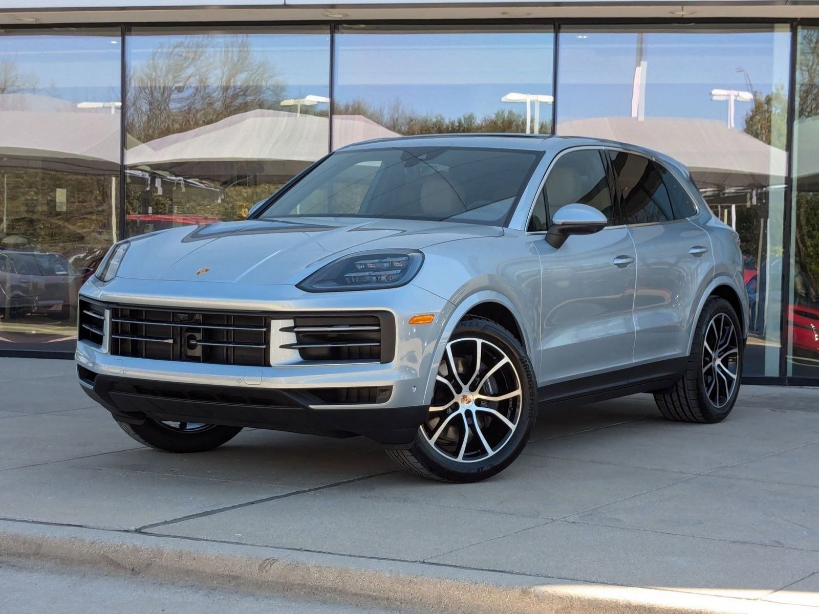 Certified 2025 Porsche Cayenne