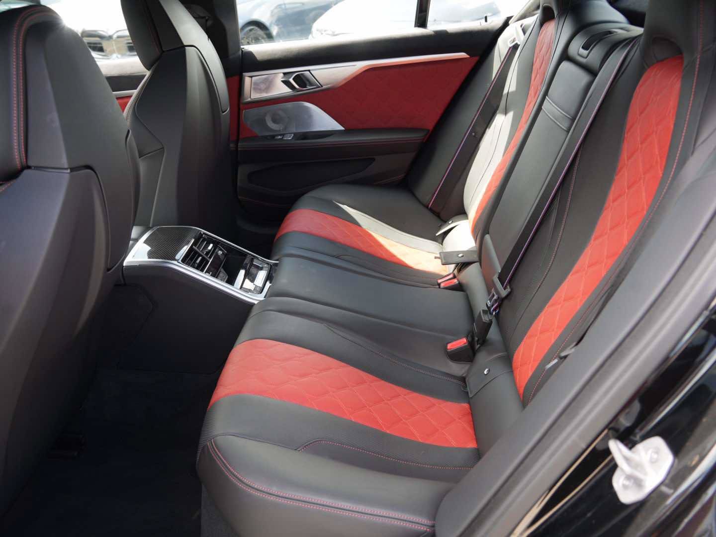 Used 2025 BMW M8 Competition w/ M Carbon Exterior Package AWD/4WD image 11