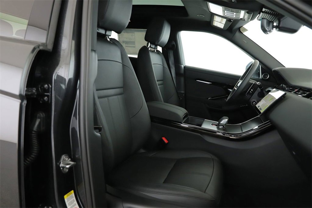 New 2024 Land Rover Range Rover Evoque Dynamic SE image 23