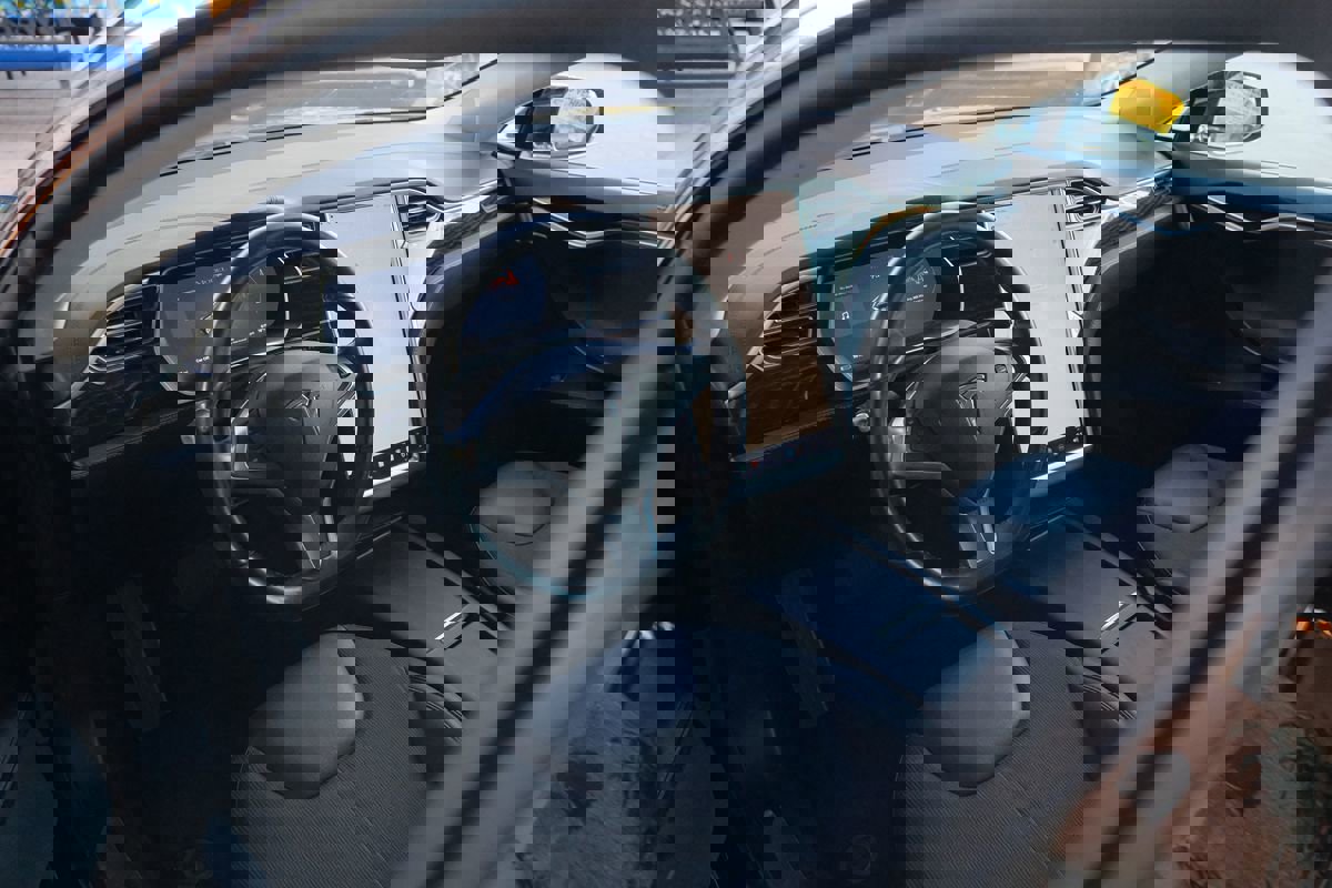 Used 2016 Tesla Model S 75 image 49