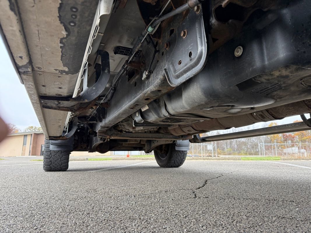 Used 2019 Ford F250 Lariat w/ Chrome Package image 11