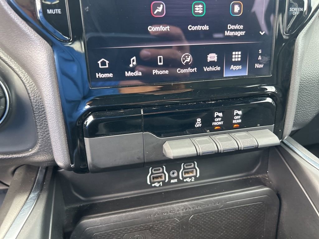 Certified 2025 RAM 1500 Big Horn AWD/4WD image 38