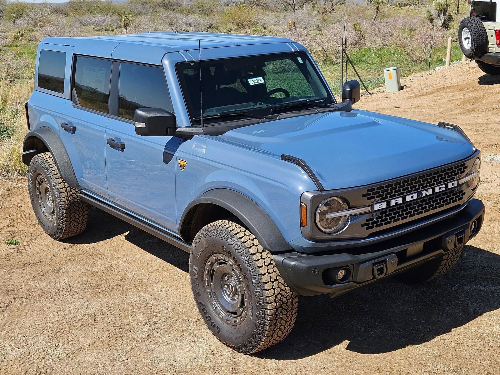 New 2025 Ford Bronco Badlands AWD/4WD image 3