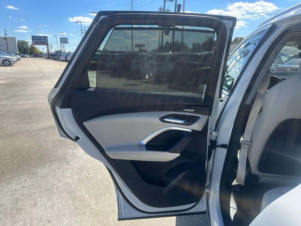 New 2025 Audi Q5 Premium Plus image 17