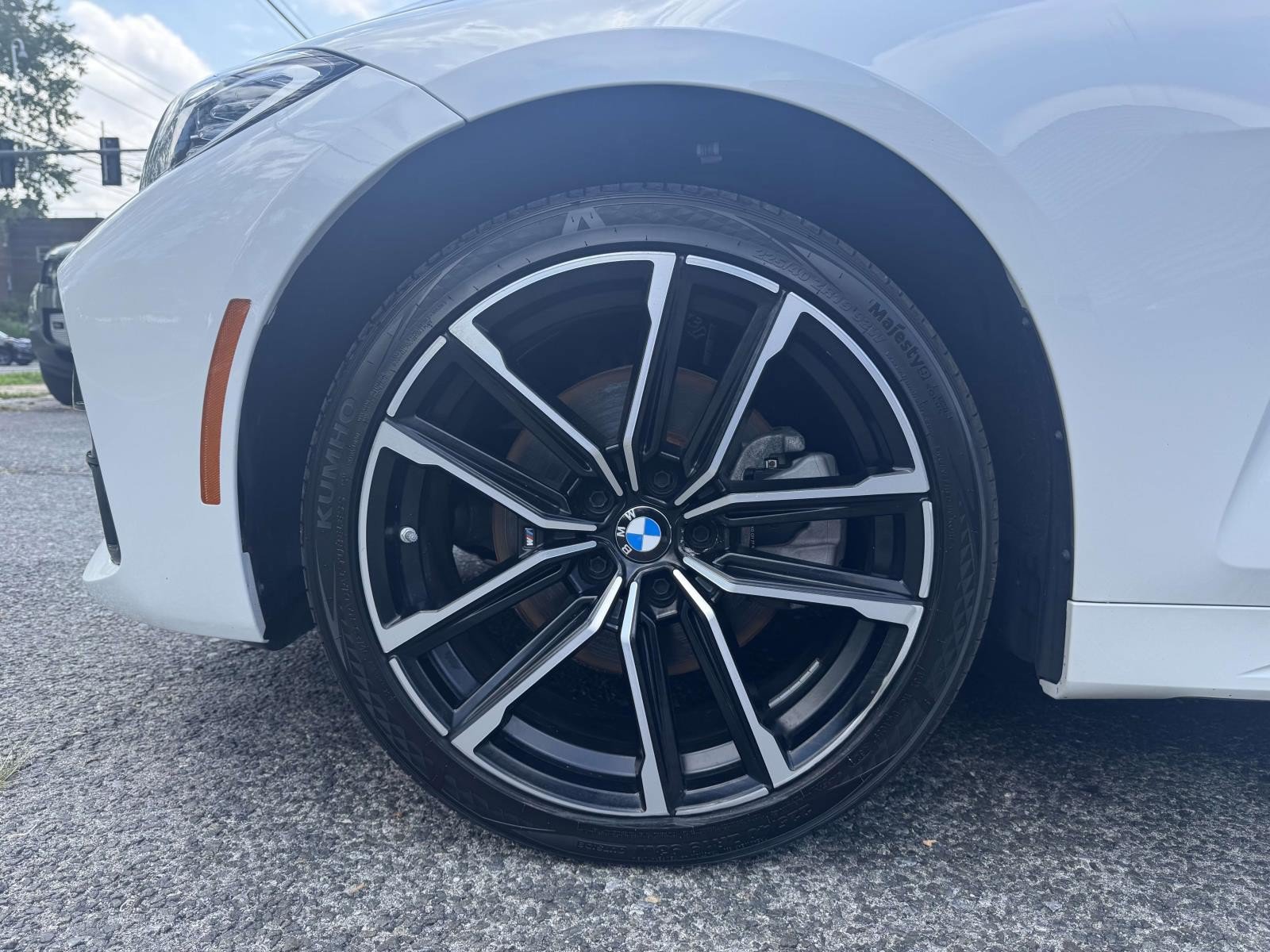 Used 2022 BMW 430i xDrive Coupe w/ M Sport Package AWD/4WD image 9
