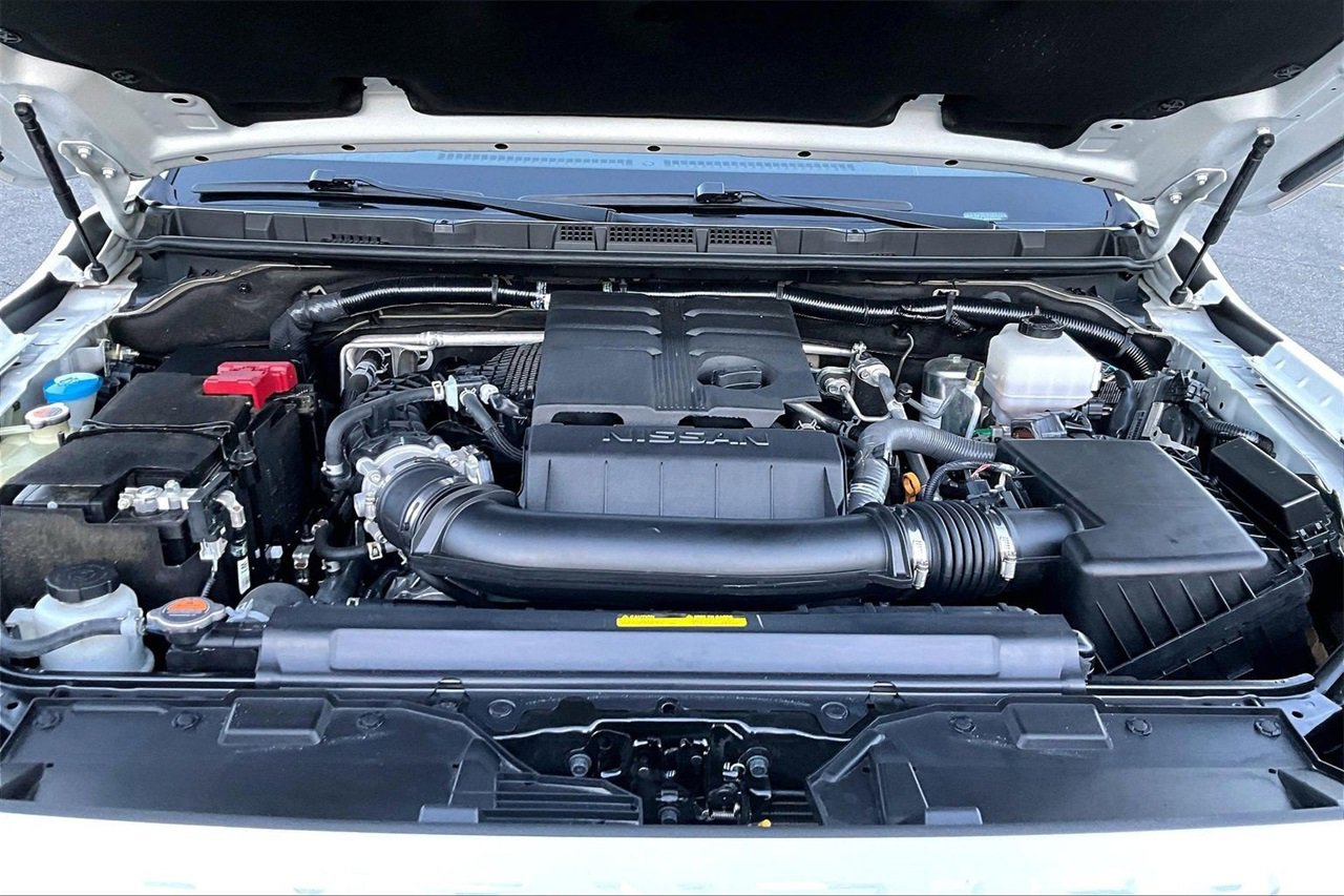 Used 2024 Nissan Frontier SL w/ Technology Package image 36