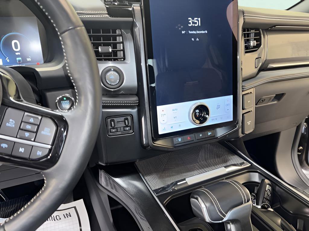 Used 2023 Ford F150 Lightning Platinum image 4