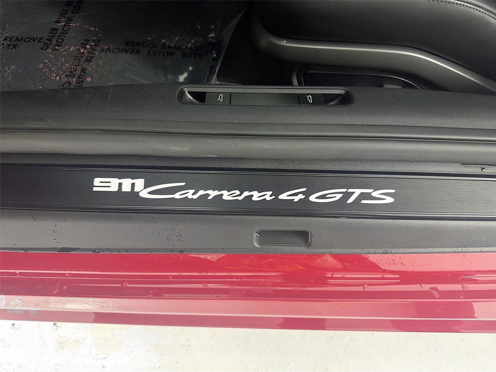 Certified 2025 Porsche 911 Carrera GTS image 10