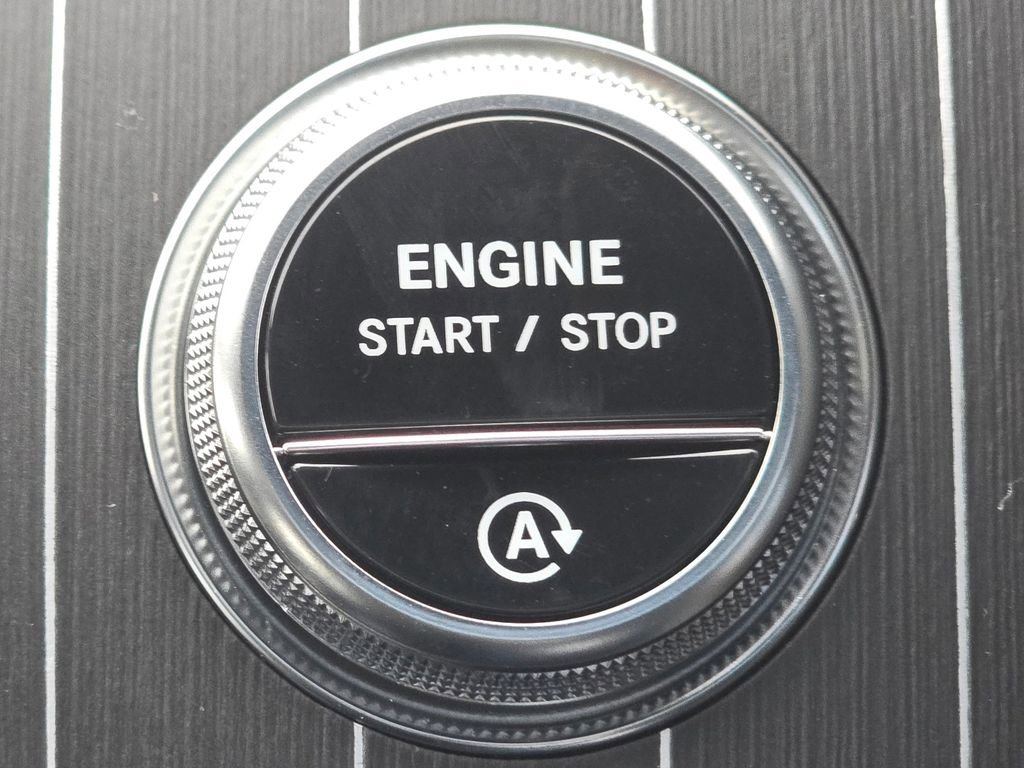 New 2026 Mercedes-Benz GLC 300 GLC 300 image 34