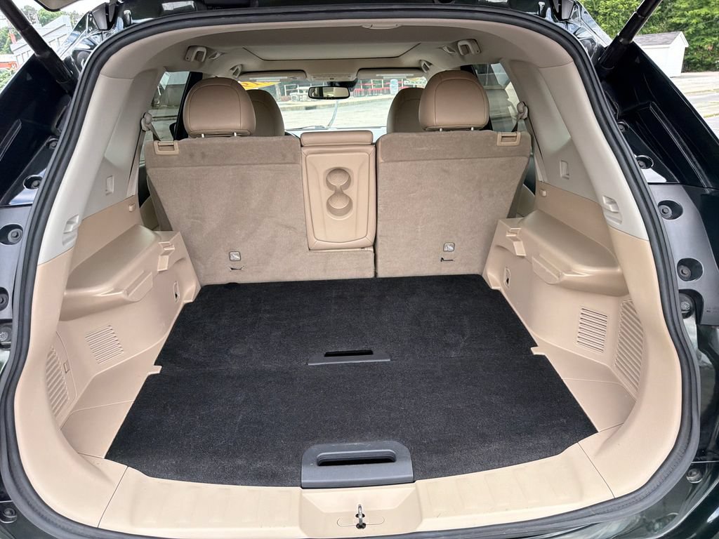 Used 2019 Nissan Rogue SL w/ Premium Package AWD/4WD image 41