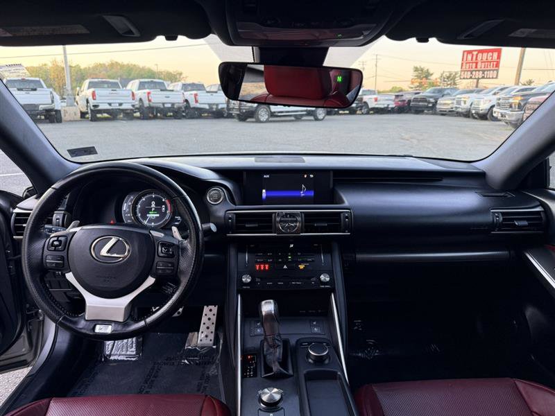 Used 2018 Lexus IS 300 F Sport w/ F Sport Package RWD image 23