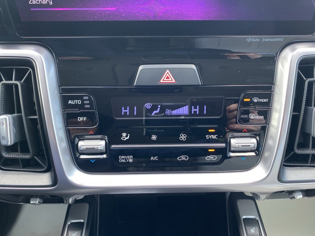 Used 2022 Kia Sorento EX w/ Panoramic Sunroof Package image 37