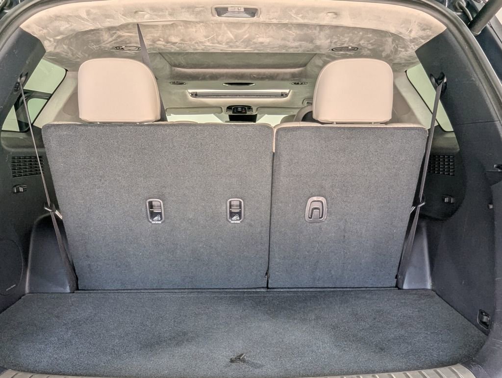 Used 2024 Hyundai Palisade Calligraphy image 26