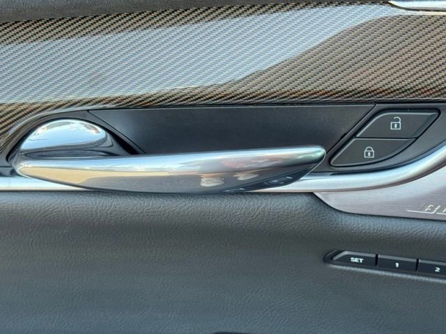 Certified 2024 Cadillac XT6 Premium Luxury w/ Platinum Package image 17