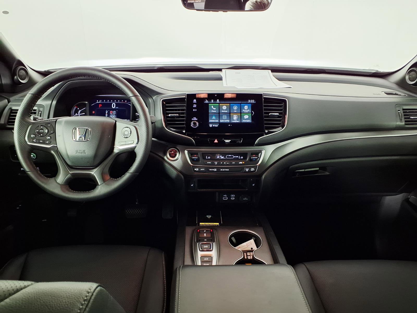 Used 2025 Honda Passport EX-L image 14