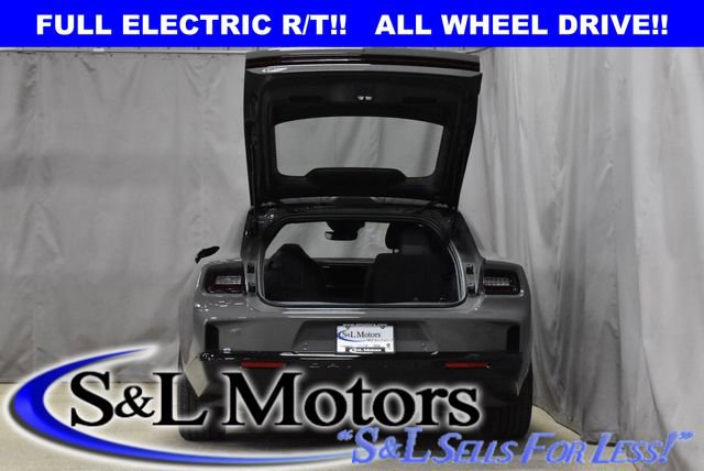Used 2025 Dodge Charger R/T w/ Quick Order Package 25M R/T image 28