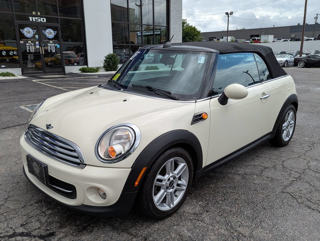 Used 2011 MINI Cooper Convertible FWD image 2