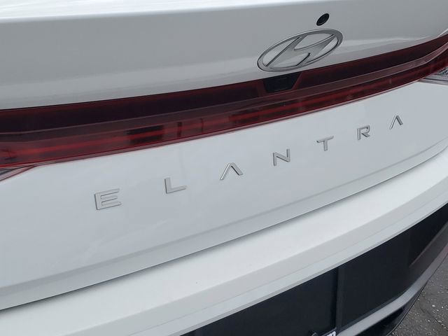 Certified 2024 Hyundai Elantra SEL w/ Convenience Package FWD image 7