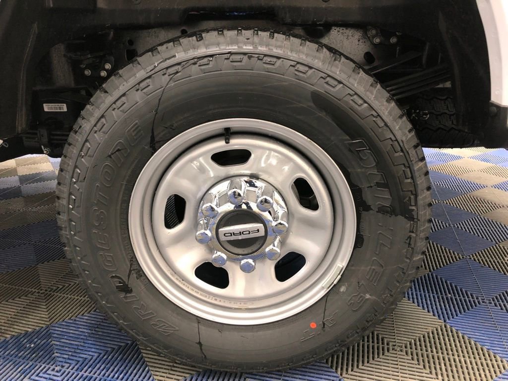 New 2026 Ford F350 XL w/ XL Chrome Package AWD/4WD image 22