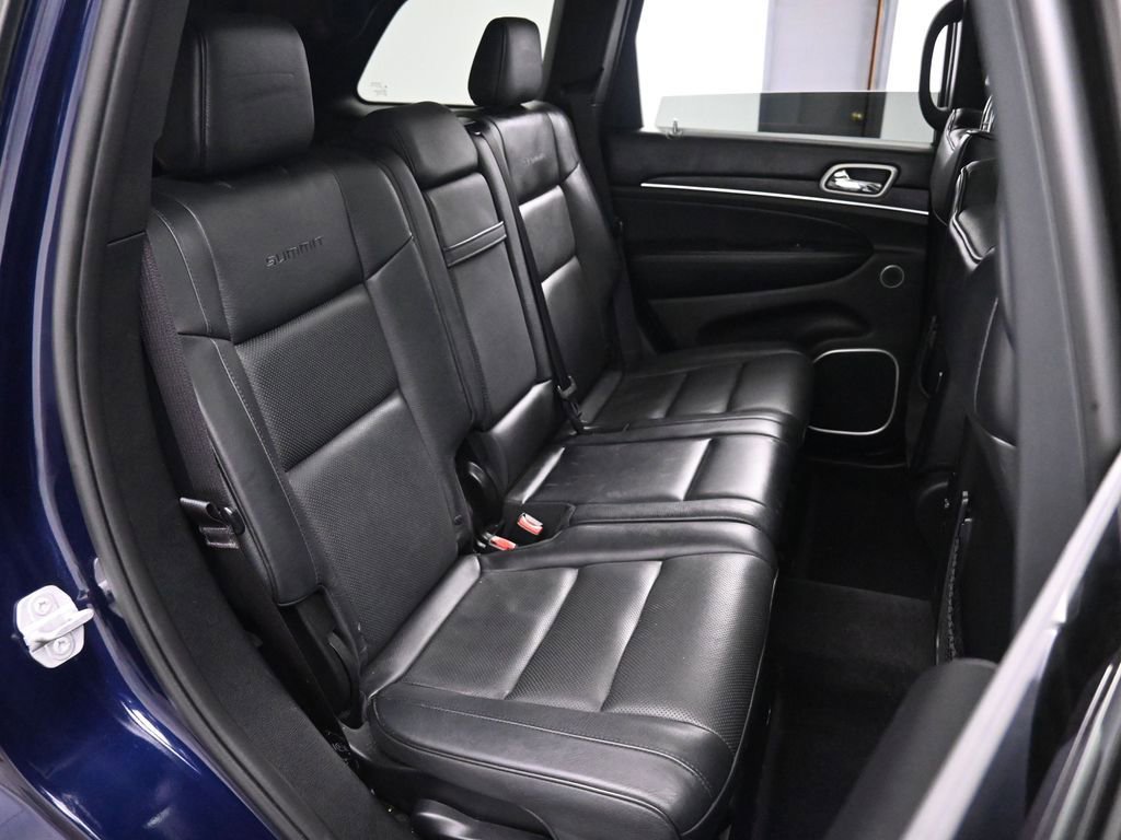 Used 2018 Jeep Grand Cherokee Summit image 18