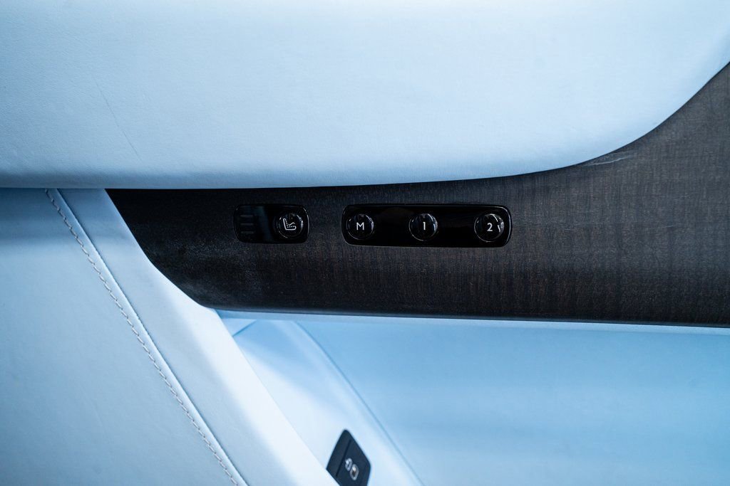 Used 2022 Rolls-Royce Cullinan image 62